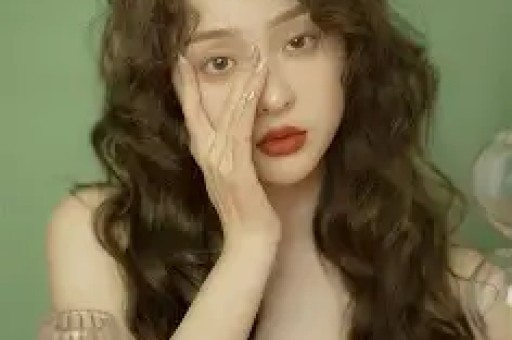 从监狱来的妈妈到“深夜出逃的赵薇”劣迹艺人底线在哪里？