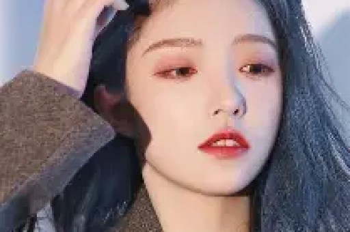 陪玩陪睡就是皮毛！继手伸进裤子后又一女星自曝50多都不放过